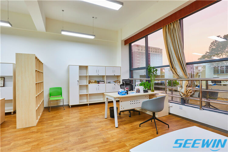 學校老師辦公桌椅